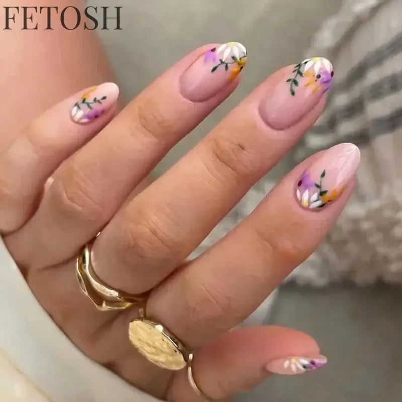 24Pcs Simple Green French False Nails Short Almond Fake Nails with Wave Line Design Wearable Round Head Press on Nail Tips