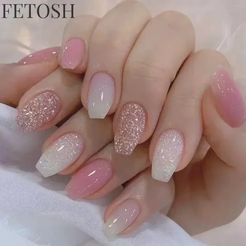 24Pcs Medium Short Square False Nails Glittering Nail Art White Wearable Fake Nail Silver French Full Cover Press on Nail Tips