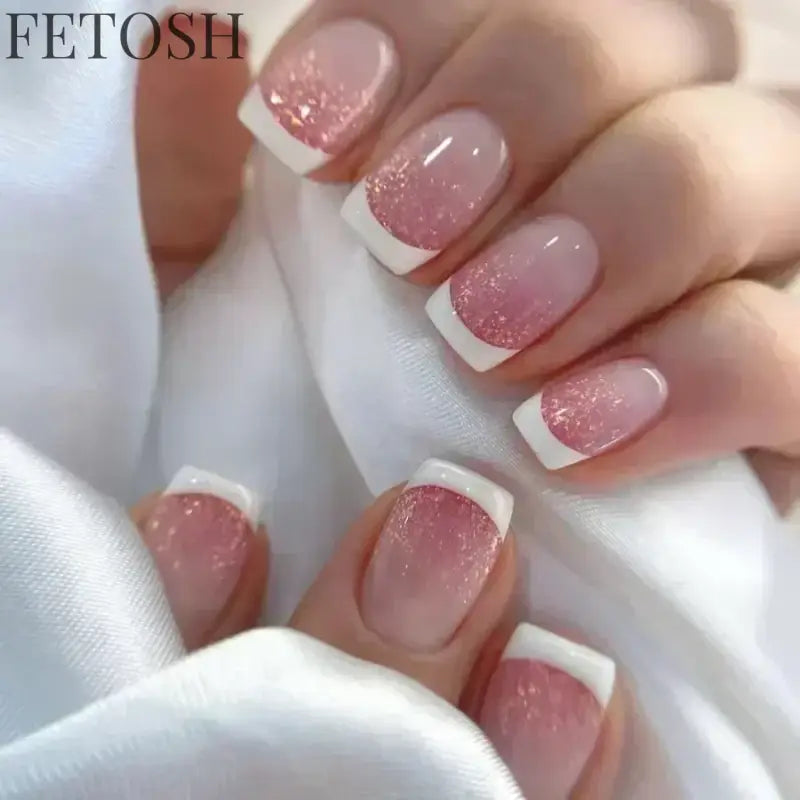 24Pcs Medium Short Square False Nails Glittering Nail Art White Wearable Fake Nail Silver French Full Cover Press on Nail Tips