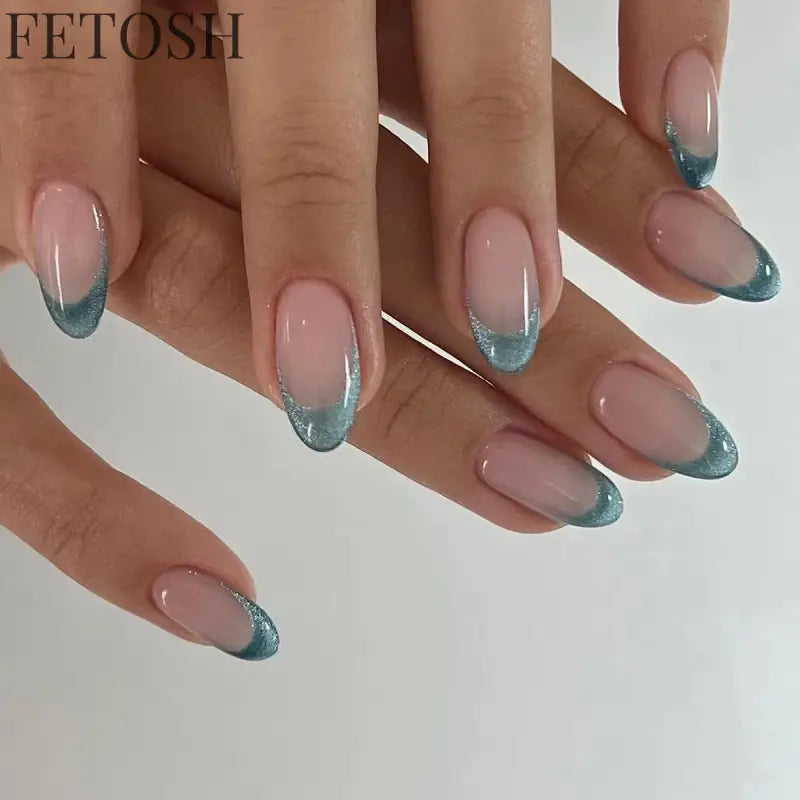 24Pcs Simple Green French False Nails Short Almond Fake Nails with Wave Line Design Wearable Round Head Press on Nail Tips
