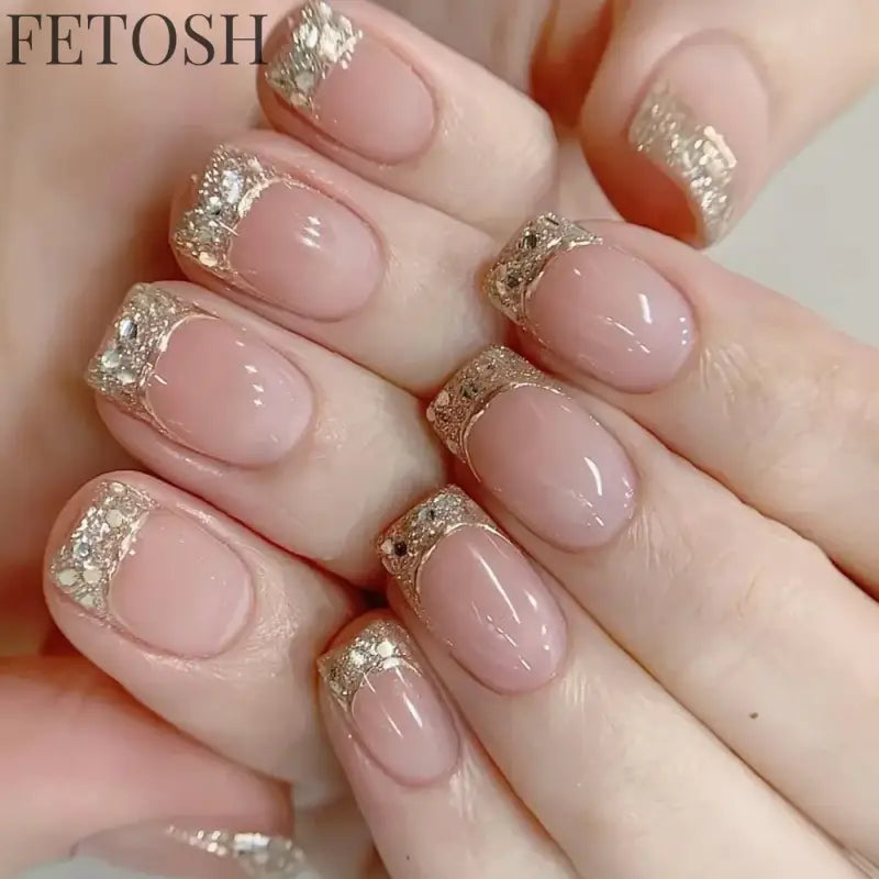 24Pcs Medium Short Square False Nails Glittering Nail Art White Wearable Fake Nail Silver French Full Cover Press on Nail Tips