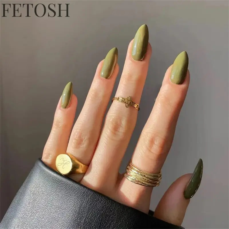 24 Pcs/Set Solid Color Short Fake Nails Art Finished Wearable False Nails for Girls Women Removable Simple White Press on Nail