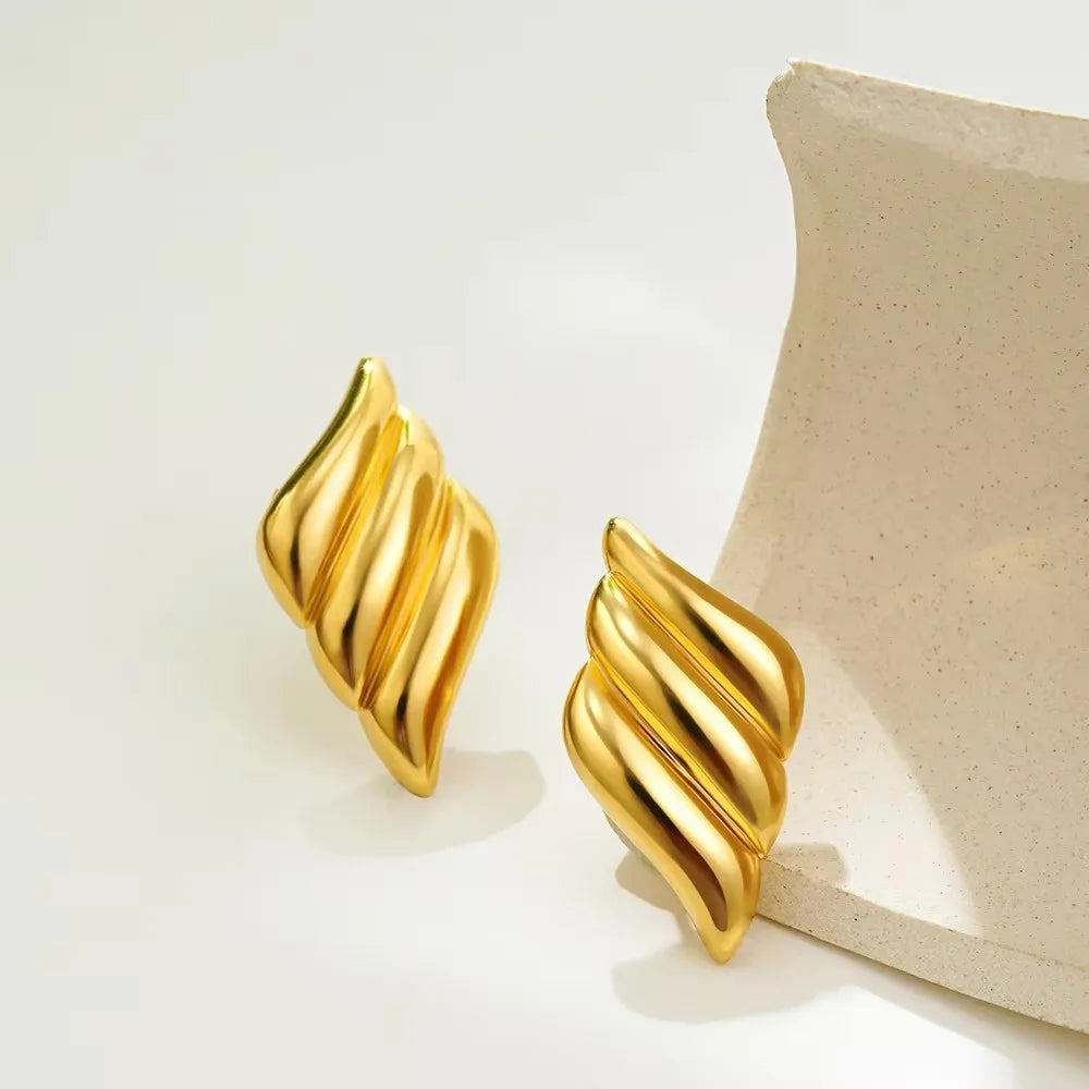 Vintage Stainless Steel Gold Plated Texture Snail Conch Shell Earrings for Women CZ Zircon Starfish Earring Beach Jewelry Gifts
