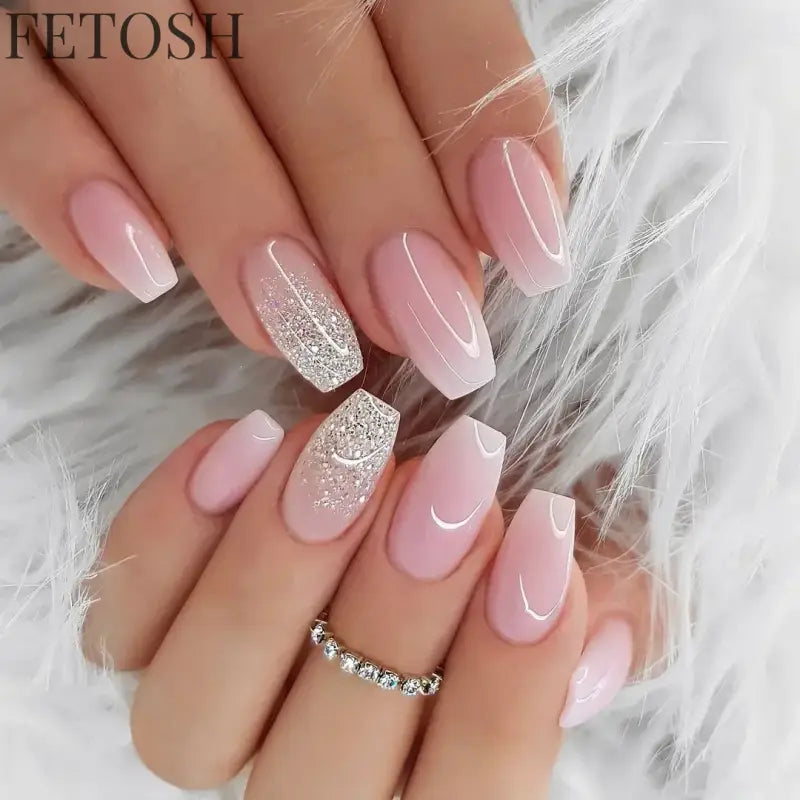 Glossy Press on Nails Set Short Oval Shiny Gradient French Nail Art Design Reusable Full Cover Fake Nails with Glue for Girls