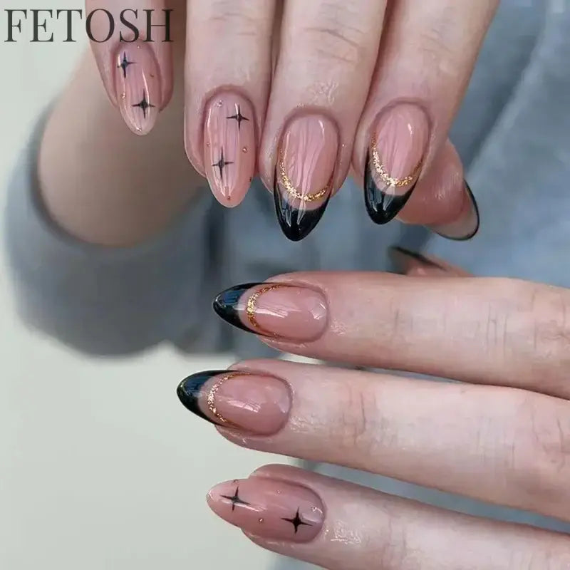 24Pcs Simple Green French False Nails Short Almond Fake Nails with Wave Line Design Wearable Round Head Press on Nail Tips