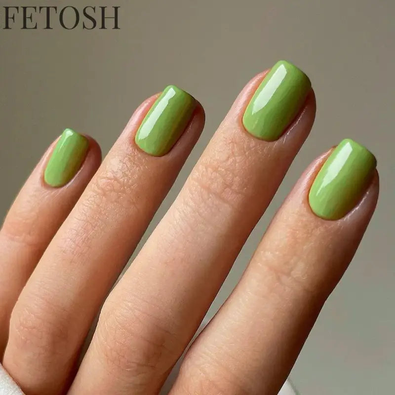 Glossy Solid Color Nail Art Short Square Colored Detachable Fake Nails Wearable Finished False Nails Press on Nails with Glue