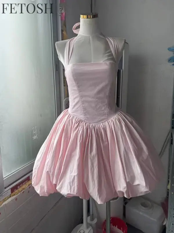 VGH Sexy Temperament Tunic Ball Gown for Women Halter Sleeveless Patchwork Lace Up Short Prom Dresses Female Clothing Fashion