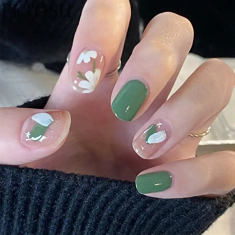 24pcs Short Cute False Nails Polka Dot Star Design Fake Nails Full Coverage Waterproof Removable Artificial Press on Nails