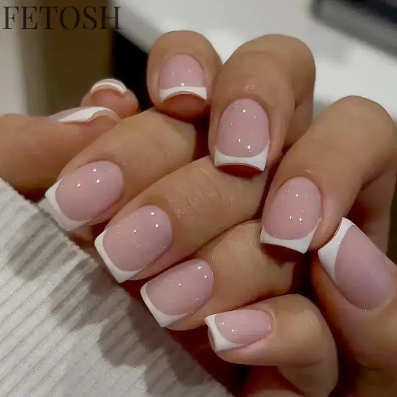24Pcs Shiny Pearl Wearable False Nails Short Square Fake Nail Simple Summer Press on Nails Detachable Full Cover Nail Tips