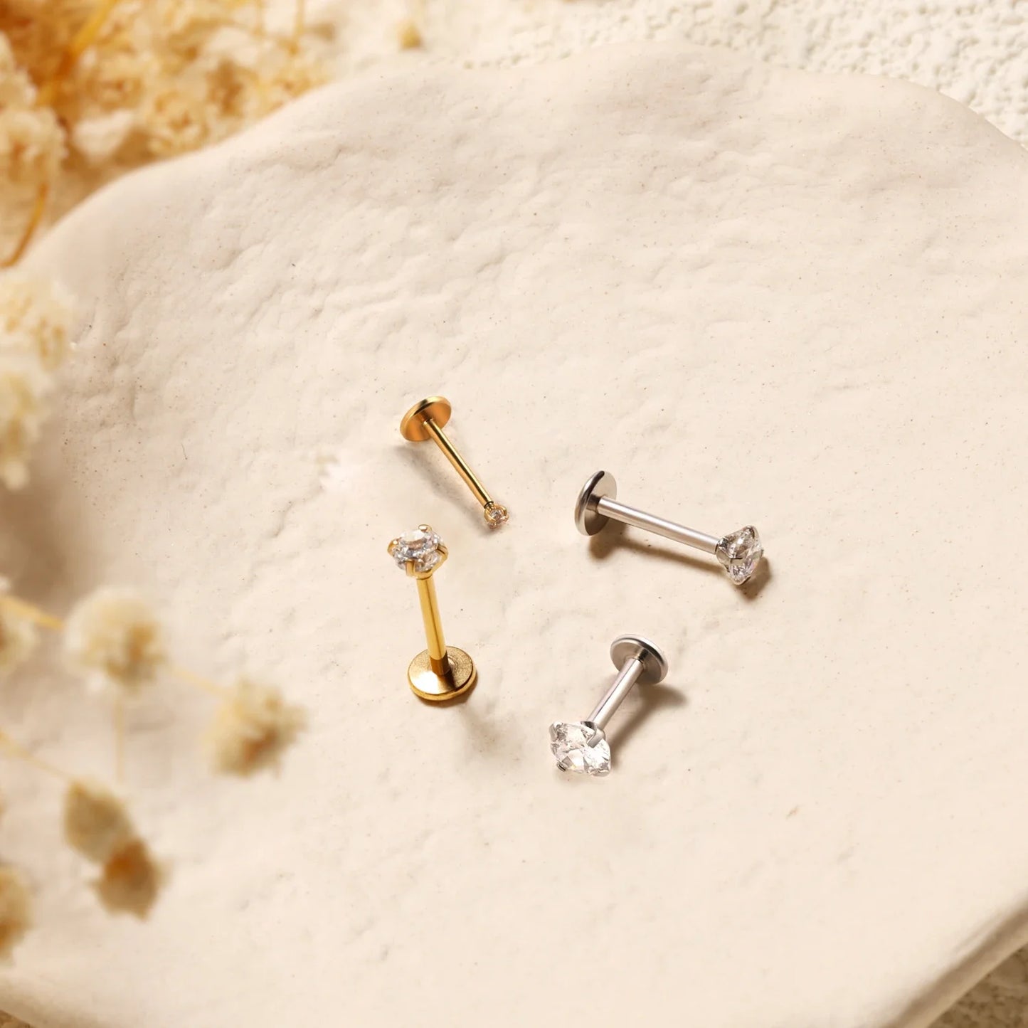 2/8PCS Stainless Steel Eearring Nose Stud Cartilage Piercing Jewelry Helix Tragus Lip Gold Color Tiny Earrings for Women 18G