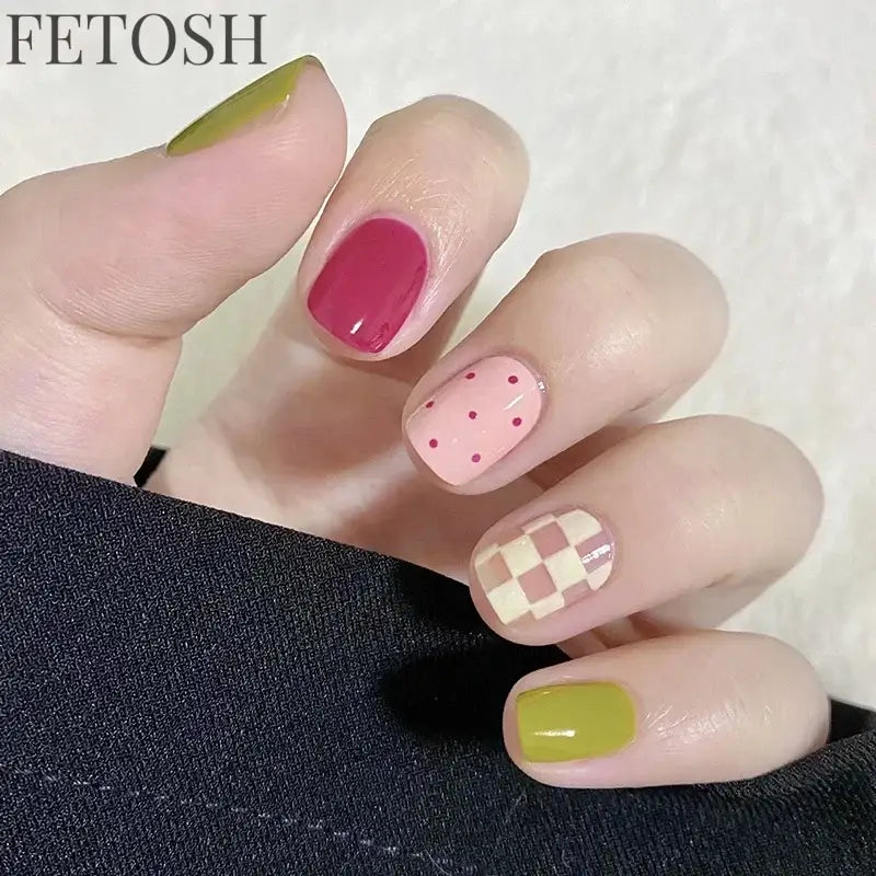 24pcs Short Cute False Nails Polka Dot Star Design Fake Nails Full Coverage Waterproof Removable Artificial Press on Nails