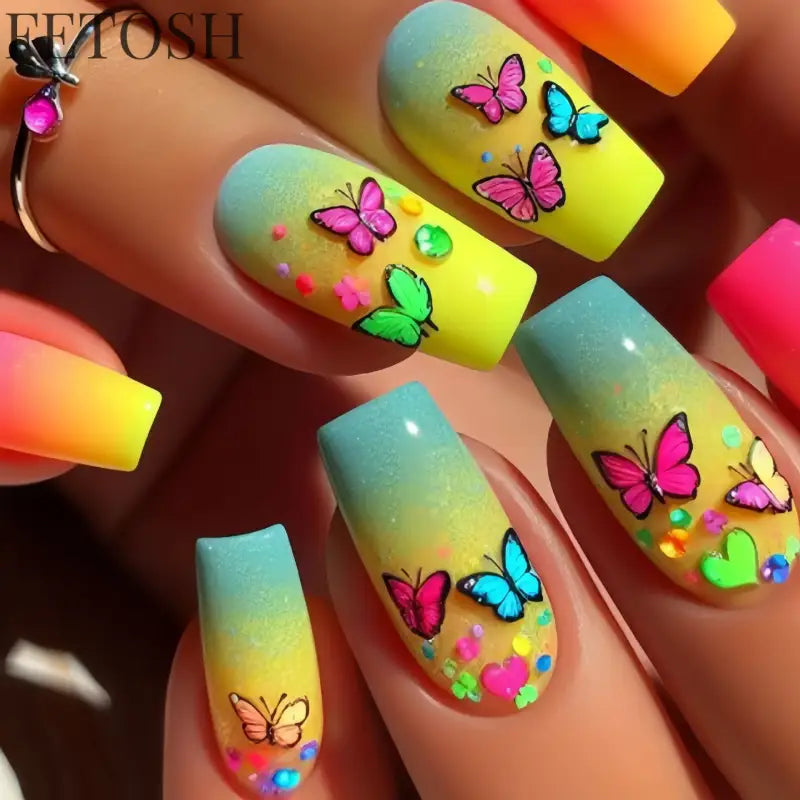 24Pcs Sweet Countryside Flowers False Nails Coffin with Jelly Glue Simple Flower Butterfly French Short Removable Wearable Nails