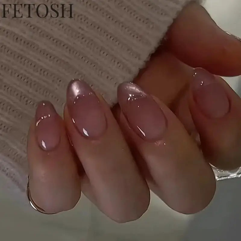 24Pcs Simple Green French False Nails Short Almond Fake Nails with Wave Line Design Wearable Round Head Press on Nail Tips