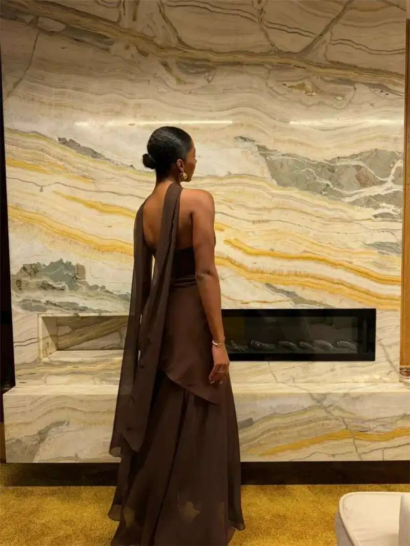 Mozision Elegant Strapless Sexy Maxi Dress For Women Gown With Scarf Off-shoulder Sleeveless Backless Split Beach Long Dress