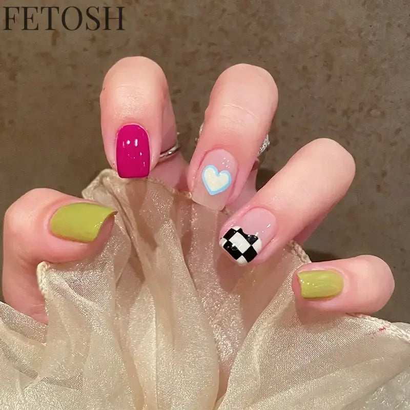 24pcs Short Cute False Nails Polka Dot Star Design Fake Nails Full Coverage Waterproof Removable Artificial Press on Nails