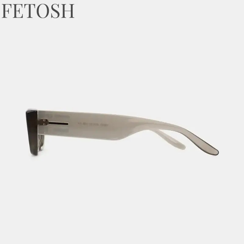 4d38fafe-f7e5-46cc-beb8-ae59a28aad4a-Max