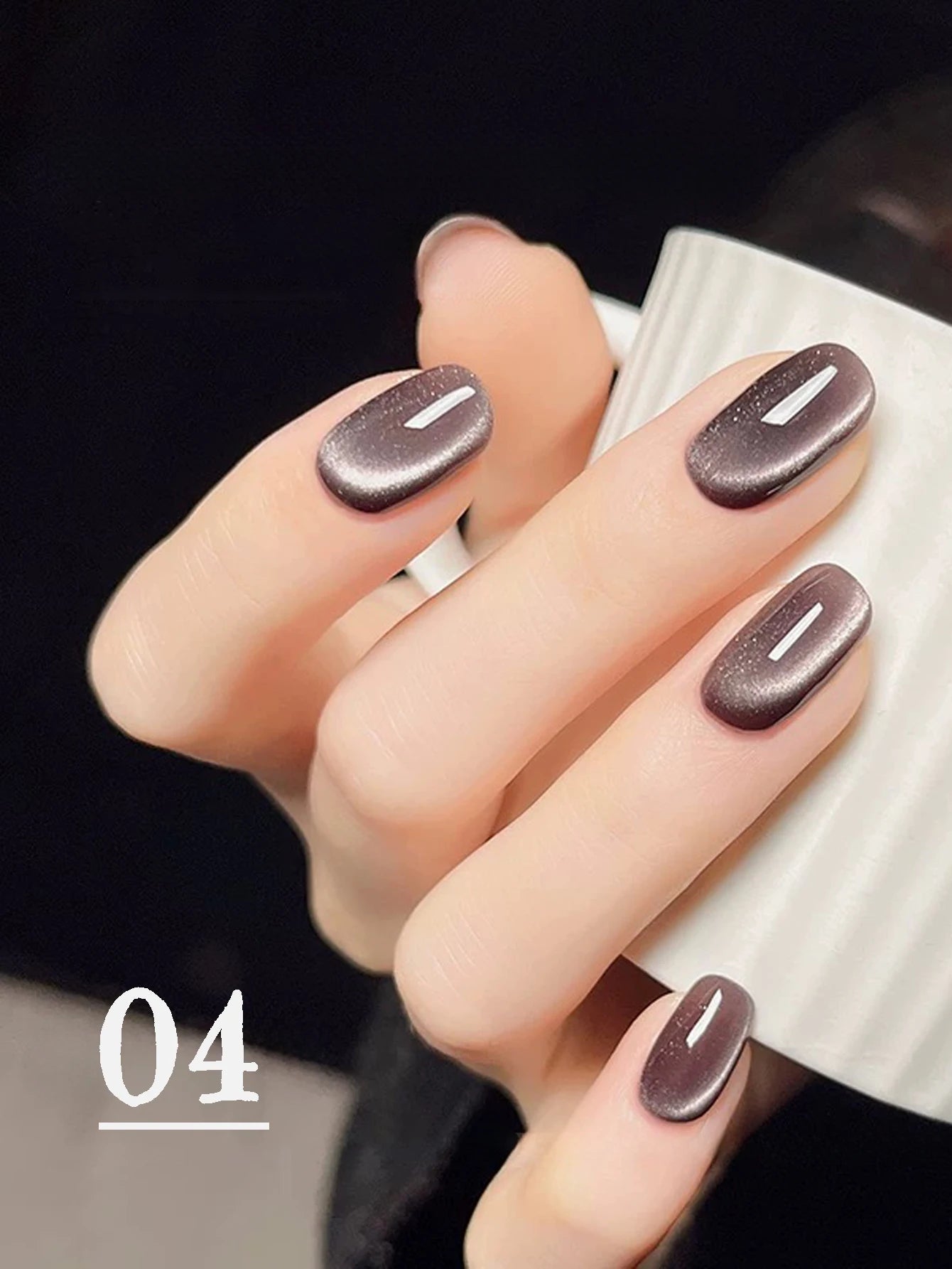 Japanese Style Sparkling White Gel Nail Polish
