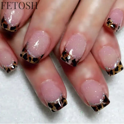 24Pcs Medium Short Square False Nails Glittering Nail Art White Wearable Fake Nail Silver French Full Cover Press on Nail Tips