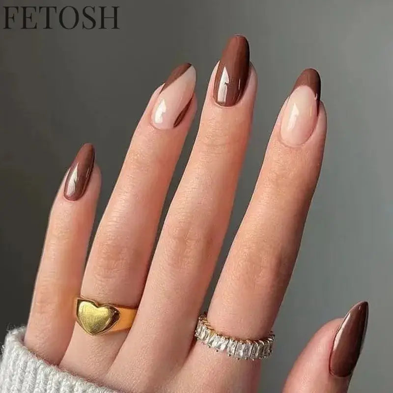 24Pcs Simple Green French False Nails Short Almond Fake Nails with Wave Line Design Wearable Round Head Press on Nail