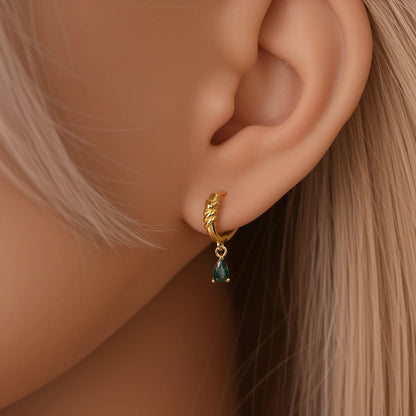 Women's 925 Sterling Silver Classic Gold Pearl Inlaid Earrings Elegant Suitable For Engagement Wedding Party Exquisite Jewelry