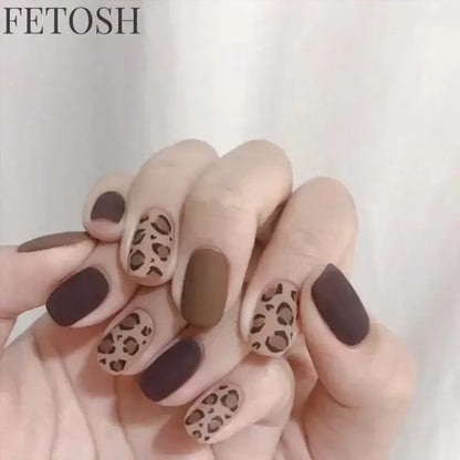 24pcs Short Cute False Nails Polka Dot Star Design Fake Nails Full Coverage Waterproof Removable Artificial Press on Nails