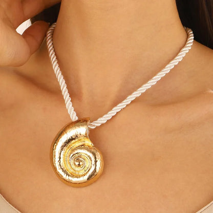 Fashionable Summer Vacation Ocean Conch Ear Studs Necklace for Women Trendy Beach Party Exaggerated Bohemian Jewelry Earrings