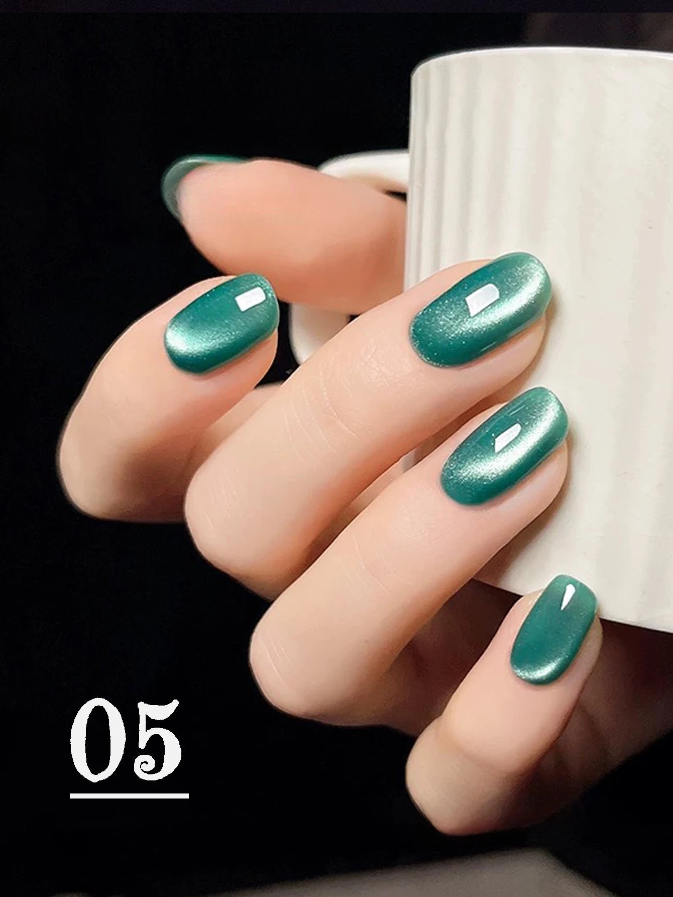 Japanese Style Sparkling White Gel Nail Polish
