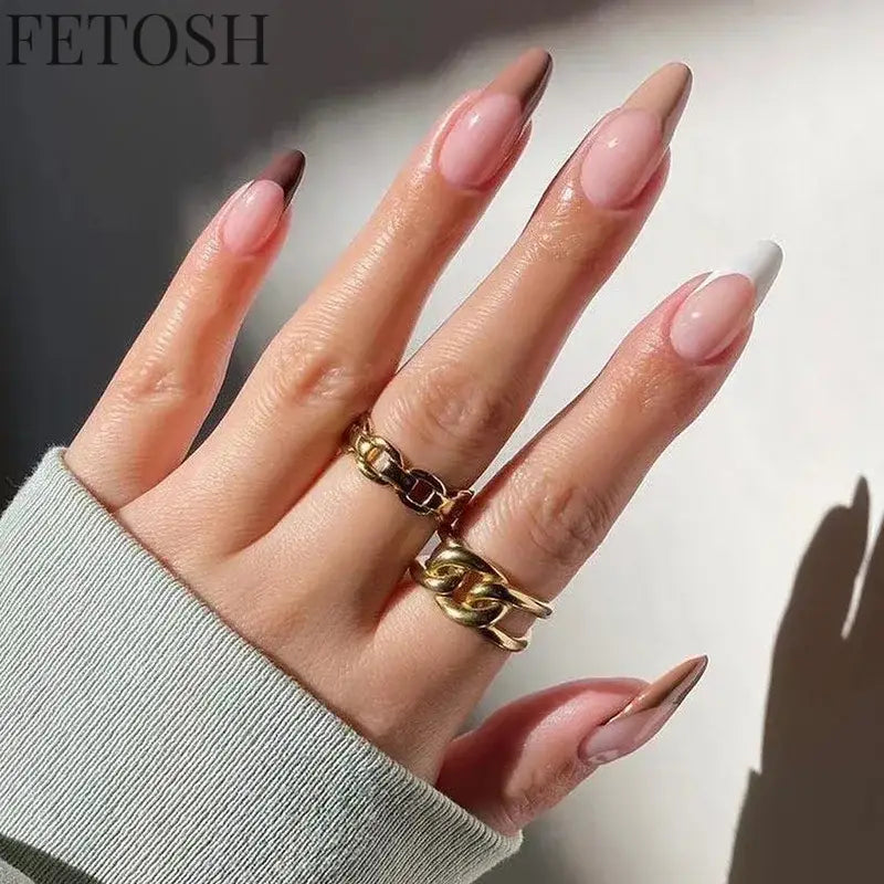 24Pcs Simple Green French False Nails Short Almond Fake Nails with Wave Line Design Wearable Round Head Press on Nail