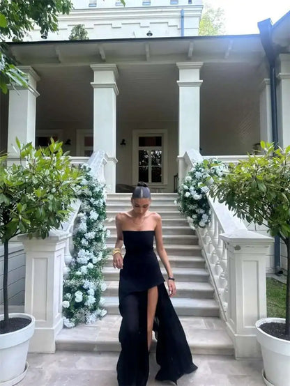 Mozision Elegant Strapless Sexy Maxi Dress For Women Gown With Scarf Off-shoulder Sleeveless Backless Split Beach Long Dress