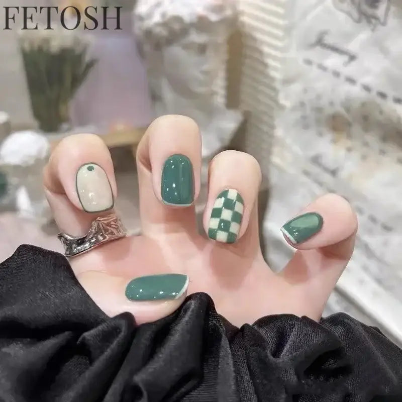 24pcs Short Cute False Nails Polka Dot Star Design Fake Nails Full Coverage Waterproof Removable Artificial Press on Nails