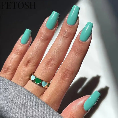 24 Pcs/Set Solid Color Short Fake Nails Art Finished Wearable False Nails for Girls Women Removable Simple White Press on Nail